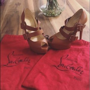 Christian Louboutin Brown Leather Pump shoes